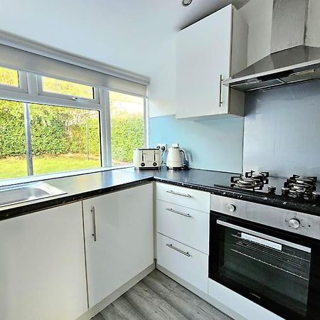 Spacious Haven With Free Parking Glasgow Zewnętrze zdjęcie
