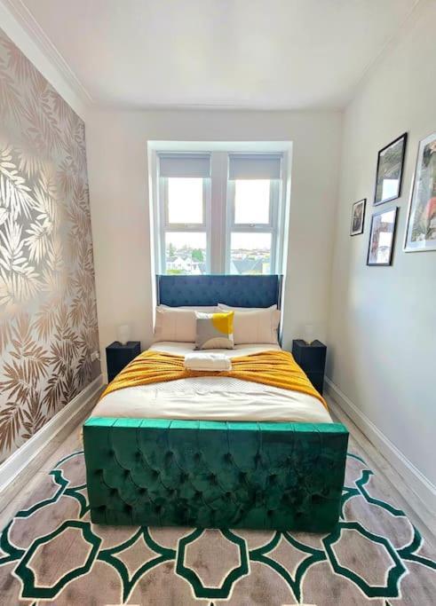Spacious Haven With Free Parking Glasgow Zewnętrze zdjęcie
