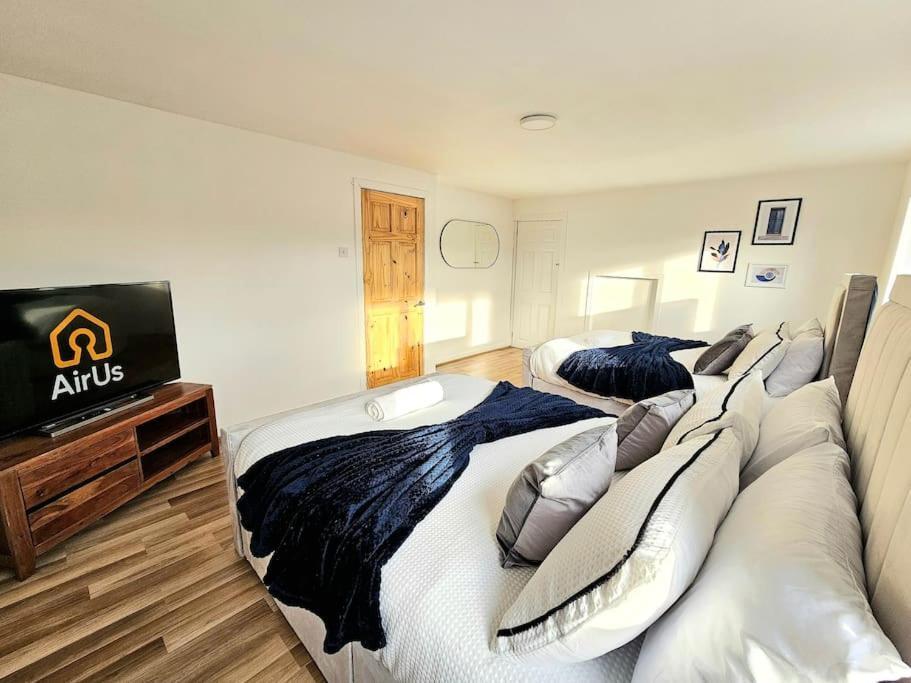 Spacious Haven With Free Parking Glasgow Zewnętrze zdjęcie